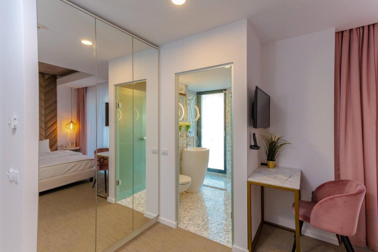 Filitti Boutique Hotel Bukares Bagian luar foto