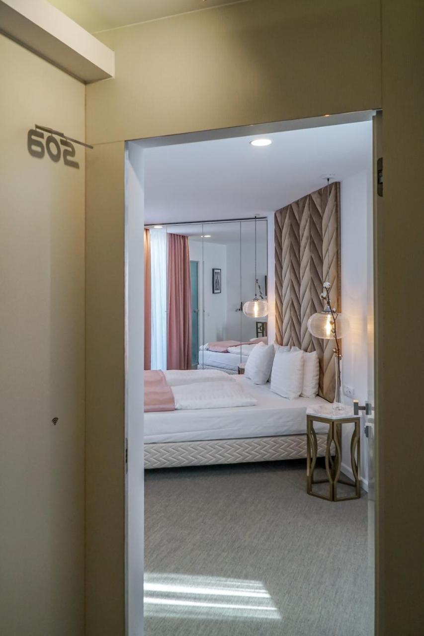 Filitti Boutique Hotel Bukares Bagian luar foto